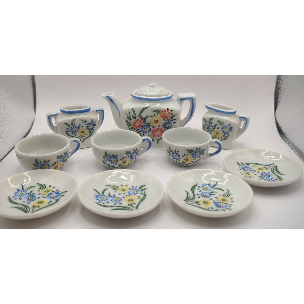 Vintage Japan‎ Child's Tea Set 11 pc Hand Painted Floral 1940s-50s Miniature
